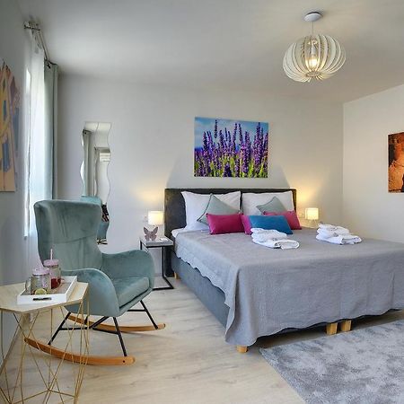 D&A City Center Apartments With Free Parking Pula Dış mekan fotoğraf