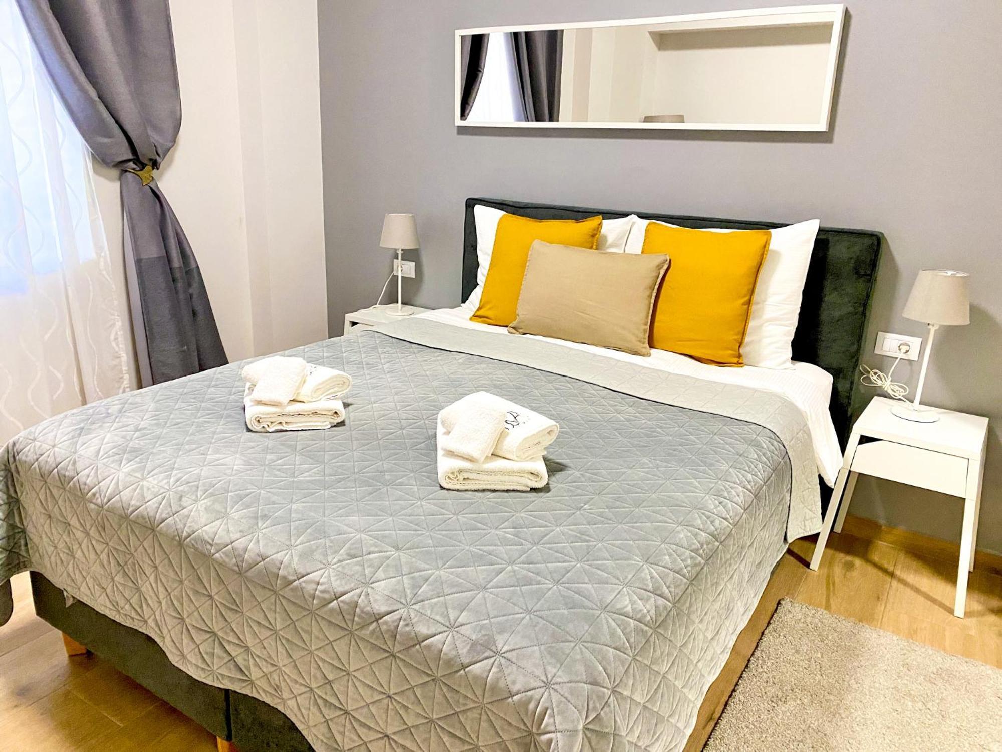D&A City Center Apartments With Free Parking Pula Dış mekan fotoğraf