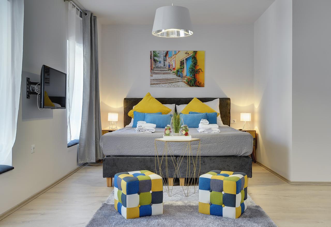 D&A City Center Apartments With Free Parking Pula Dış mekan fotoğraf