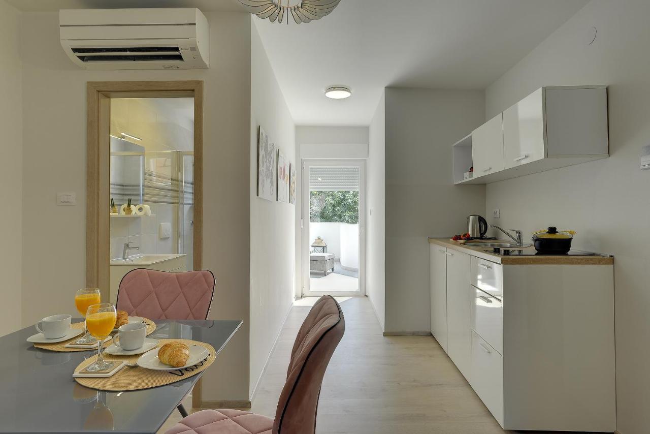 D&A City Center Apartments With Free Parking Pula Dış mekan fotoğraf